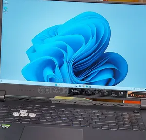 New Laptop Asus ROG Strix G15 16GB AMD Ryzen 7 SSD 1T