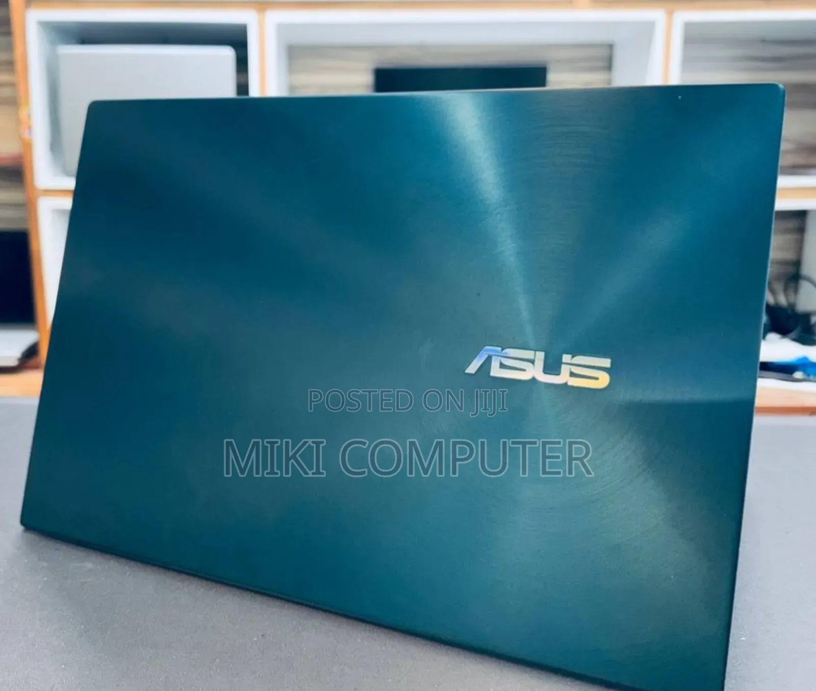 New Laptop Asus Zenbook 14 UX434 16GB Intel Core I7 SSD 512GB