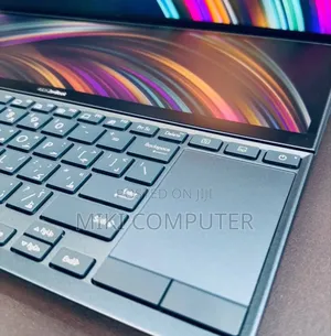 New Laptop Asus Zenbook 14 UX434 16GB Intel Core I7 SSD 512GB