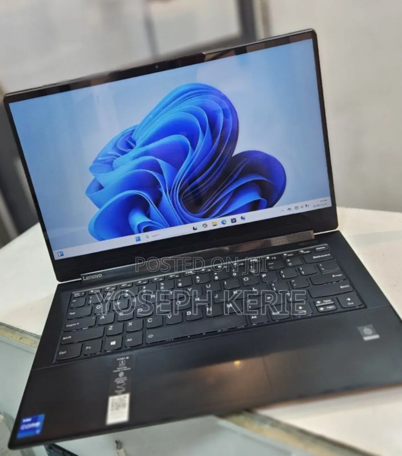 New Laptop Lenovo Yoga 910 16GB Intel Core I7 SSD 512GB