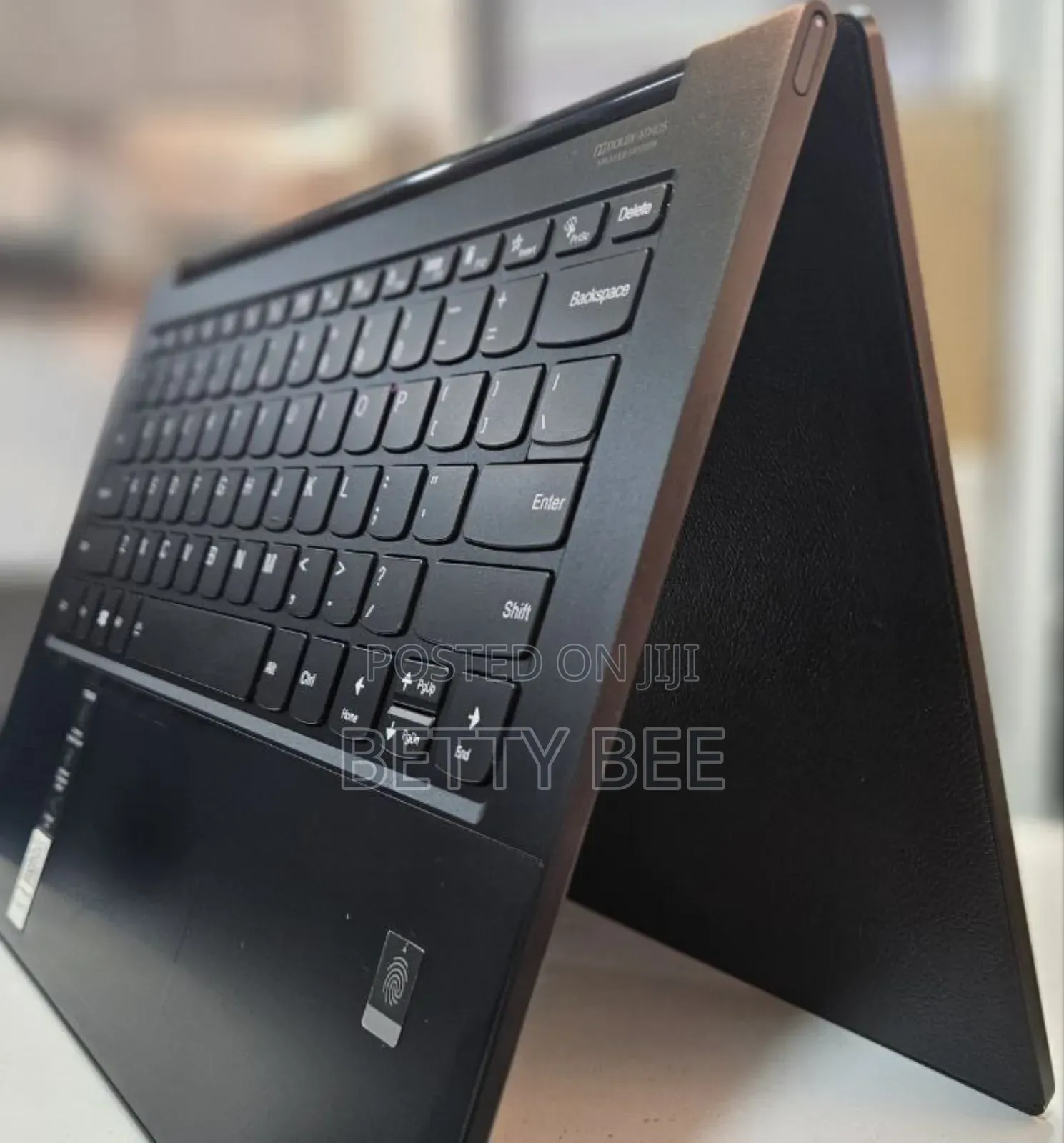 New Laptop Lenovo Yoga 9i 16GB Intel Core I7 SSD 512GB