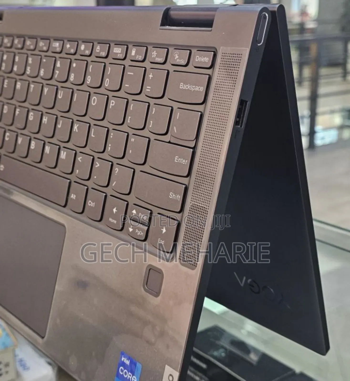 New Laptop Lenovo ThinkPad Yoga 8GB Intel Core I5 SSD 512GB