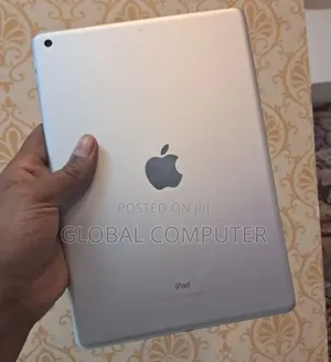 New Apple iPad 10.2 (2019) 64 GB Silver