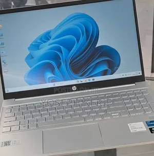 Photo - New Laptop HP Pavilion 15 16GB Intel Core I5 SSD 512GB