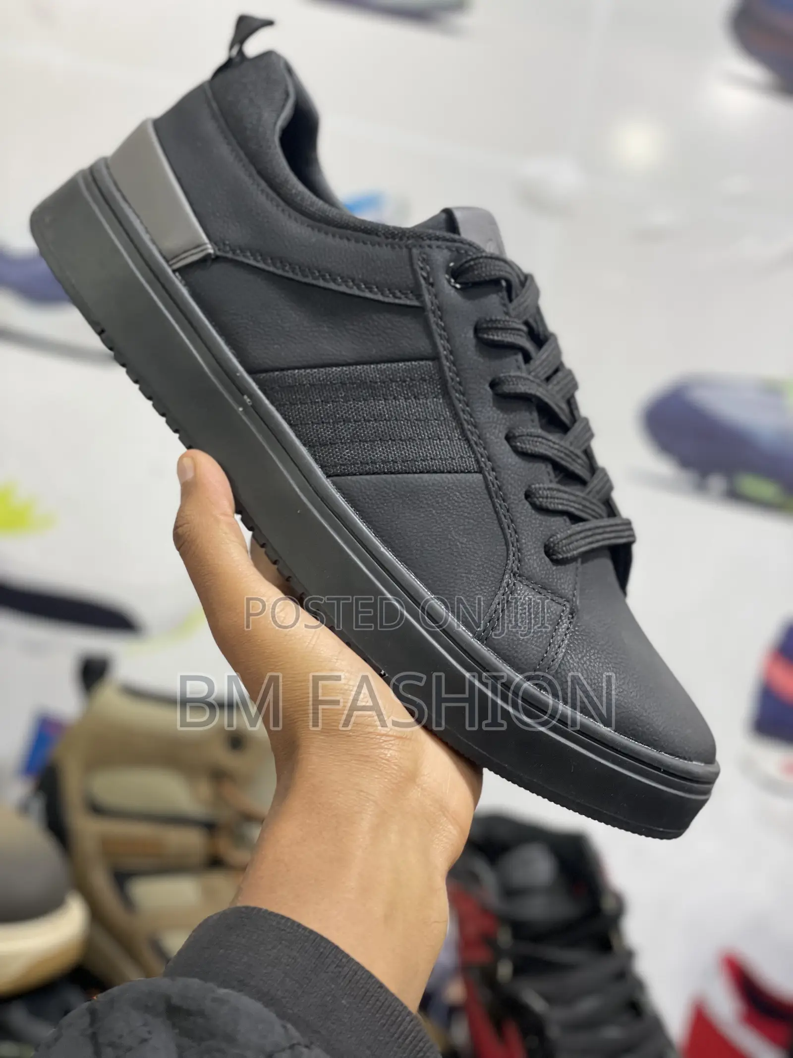 Full Black Flat Shoes