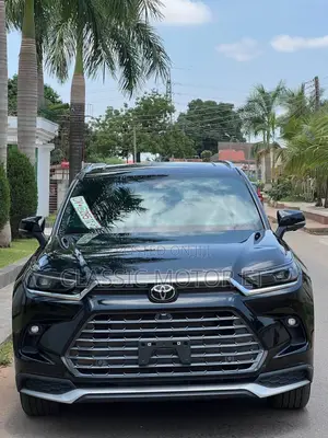 Photo - New Toyota Grand Highlander Hybrid 2025 Black