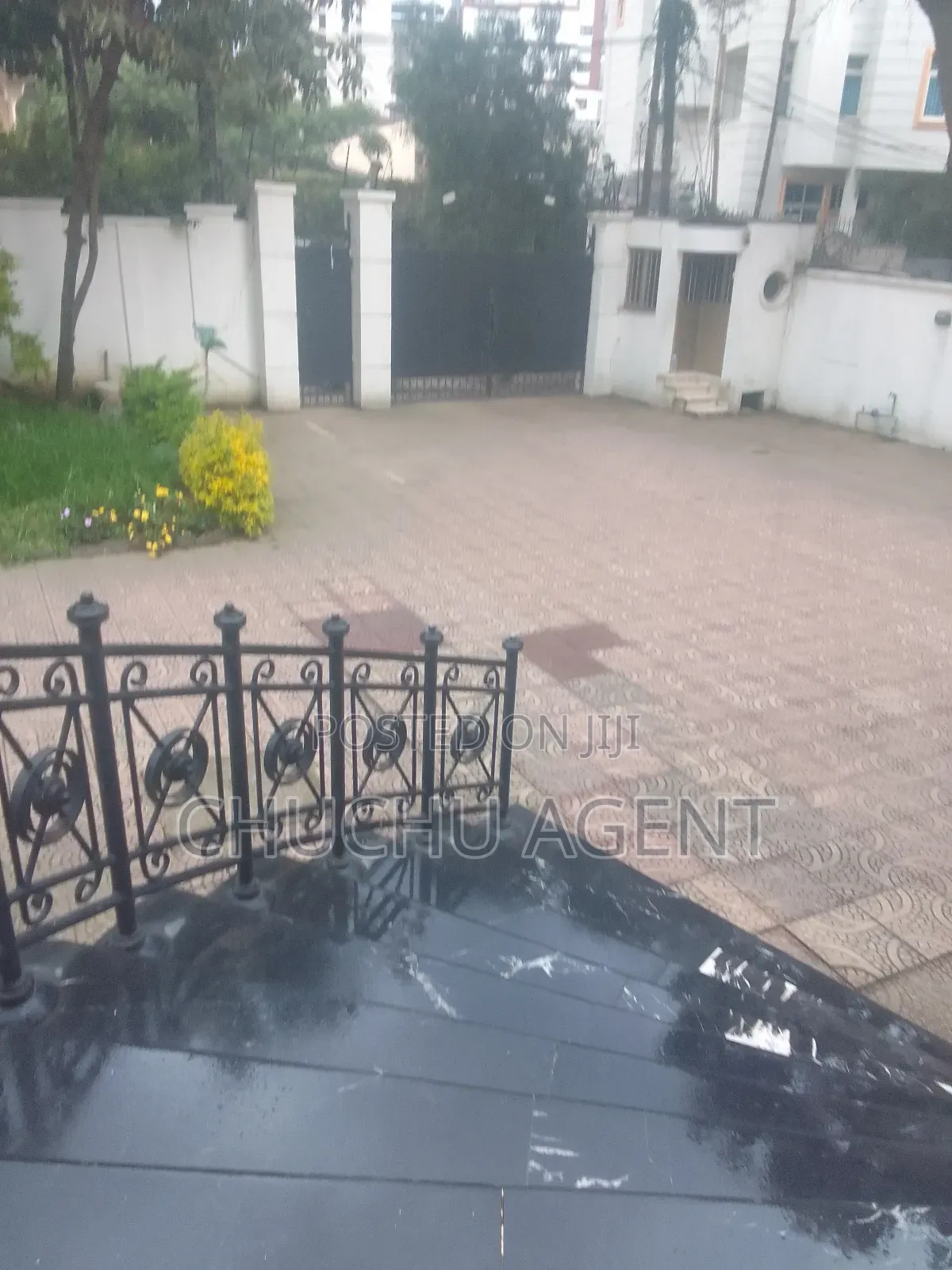 B+G+2 Luxury House Rent