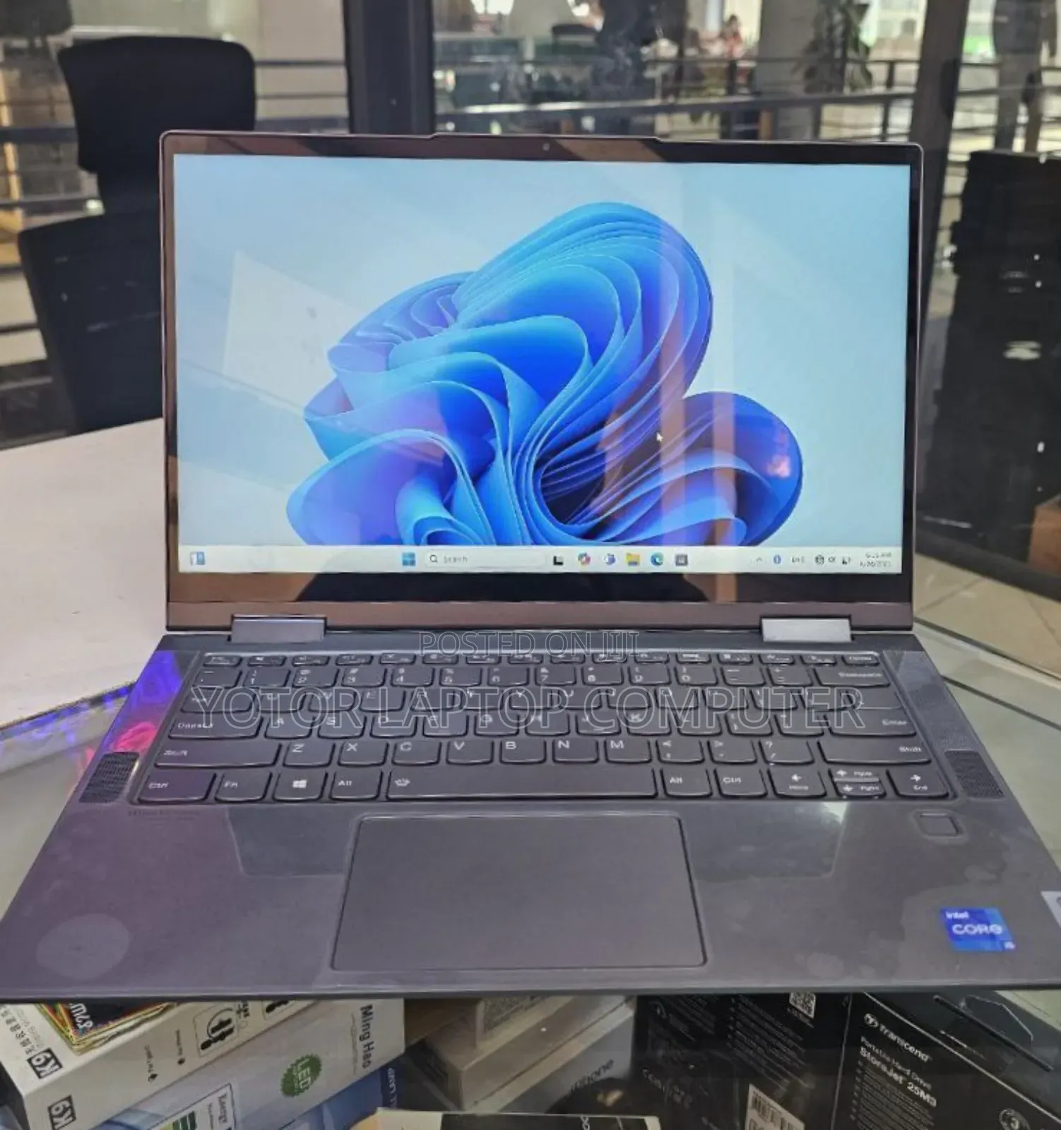 New Laptop Lenovo ThinkPad Yoga 16GB Intel Core I7 SSD 512GB