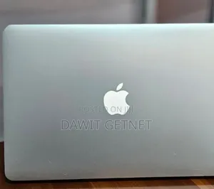 New Laptop Apple MacBook Pro M1 8GB Intel Core I5 SSD 256GB