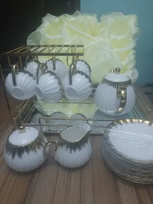 Luxury Ceramic Tea Set With a Premium Finish,For Serving Tea or Coffee