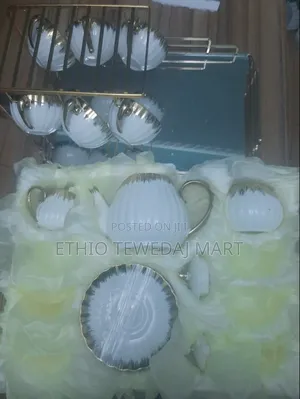 Luxury Ceramic Tea Set With a Premium Finish,For Serving Tea or Coffee