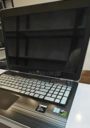 New Laptop HP Pavilion 15 8GB Intel Core I7 SSD 512GB