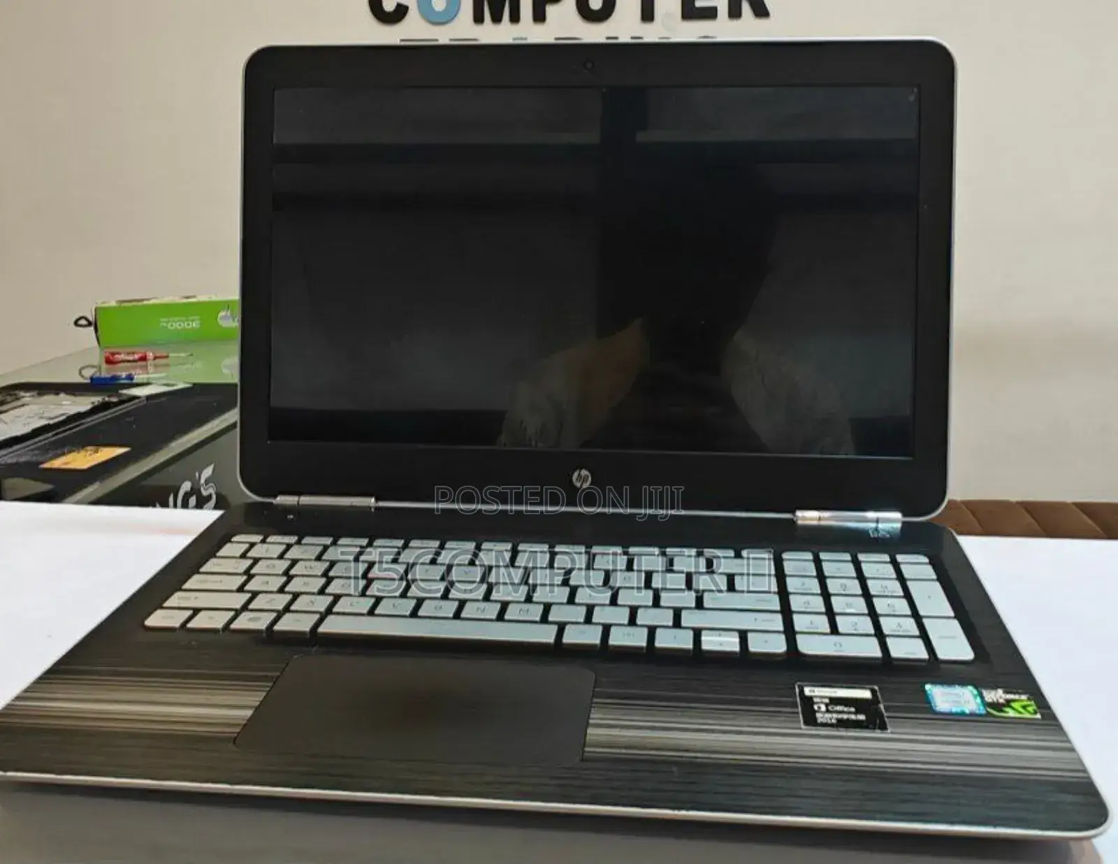 New Laptop HP Pavilion 15 8GB Intel Core I7 SSD 512GB