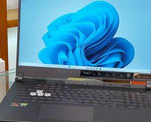 New Laptop Asus ROG Strix G17 16GB AMD Ryzen 7 SSD 1T