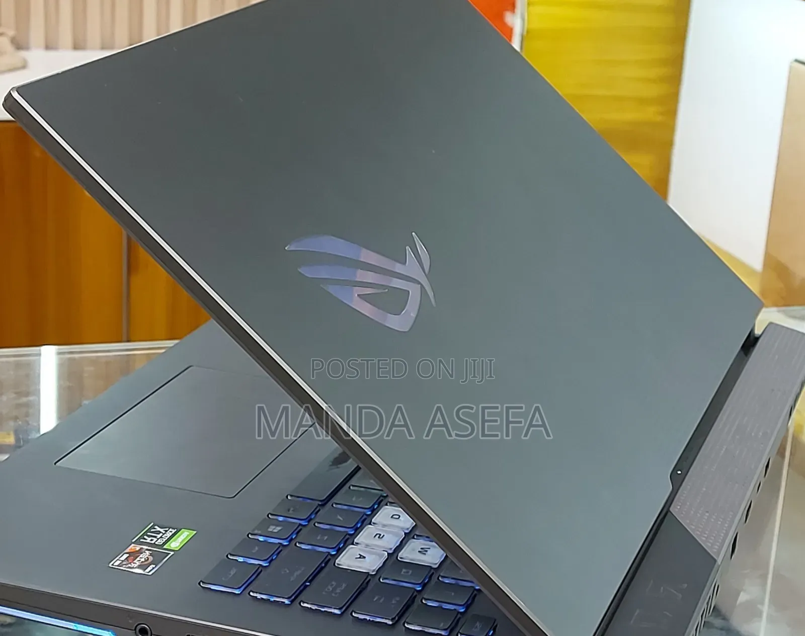 New Laptop Asus ROG Strix G17 16GB AMD Ryzen 7 SSD 1T