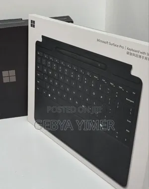 New Laptop Microsoft Surface 16GB Qualcomm Snapdragon X Plus SSD 512GB