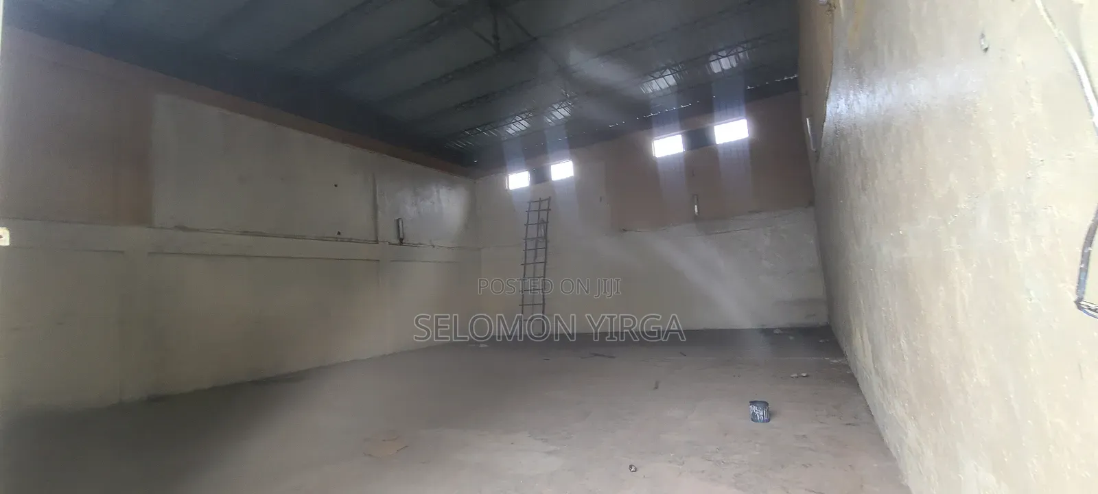 ለክራይ የቀረበ መጋዘን