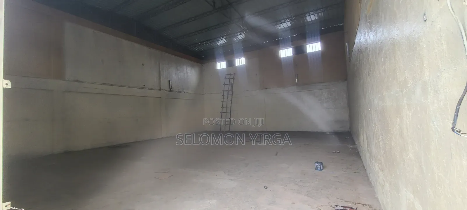 ለክራይ የቀረበ መጋዘን