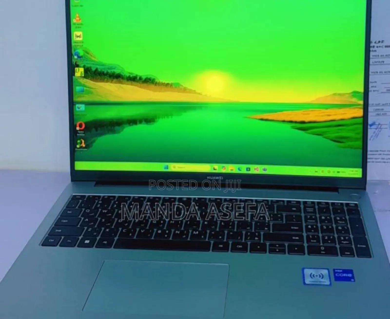 New Laptop Huawei Matebook D 15 8GB Intel Core i5 SSD 512GB