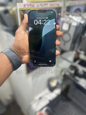 Photo - Apple iPhone 13 Pro Max 128 GB Blue