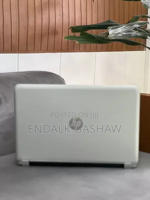 New Laptop HP Pavilion 15 8GB Intel Core I5 HDD 1T