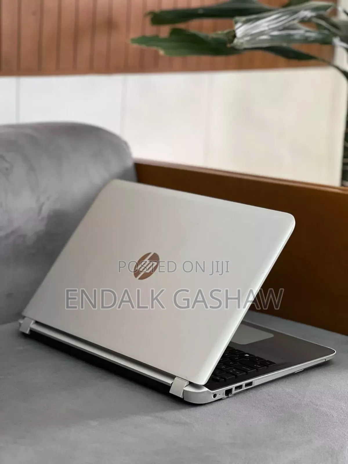 New Laptop HP Pavilion 15 8GB Intel Core I5 HDD 1T