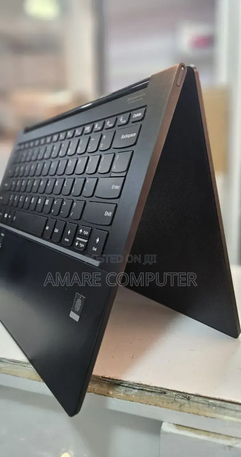 New Laptop Lenovo Yoga 9i 16GB Intel Core I7 SSD 512GB