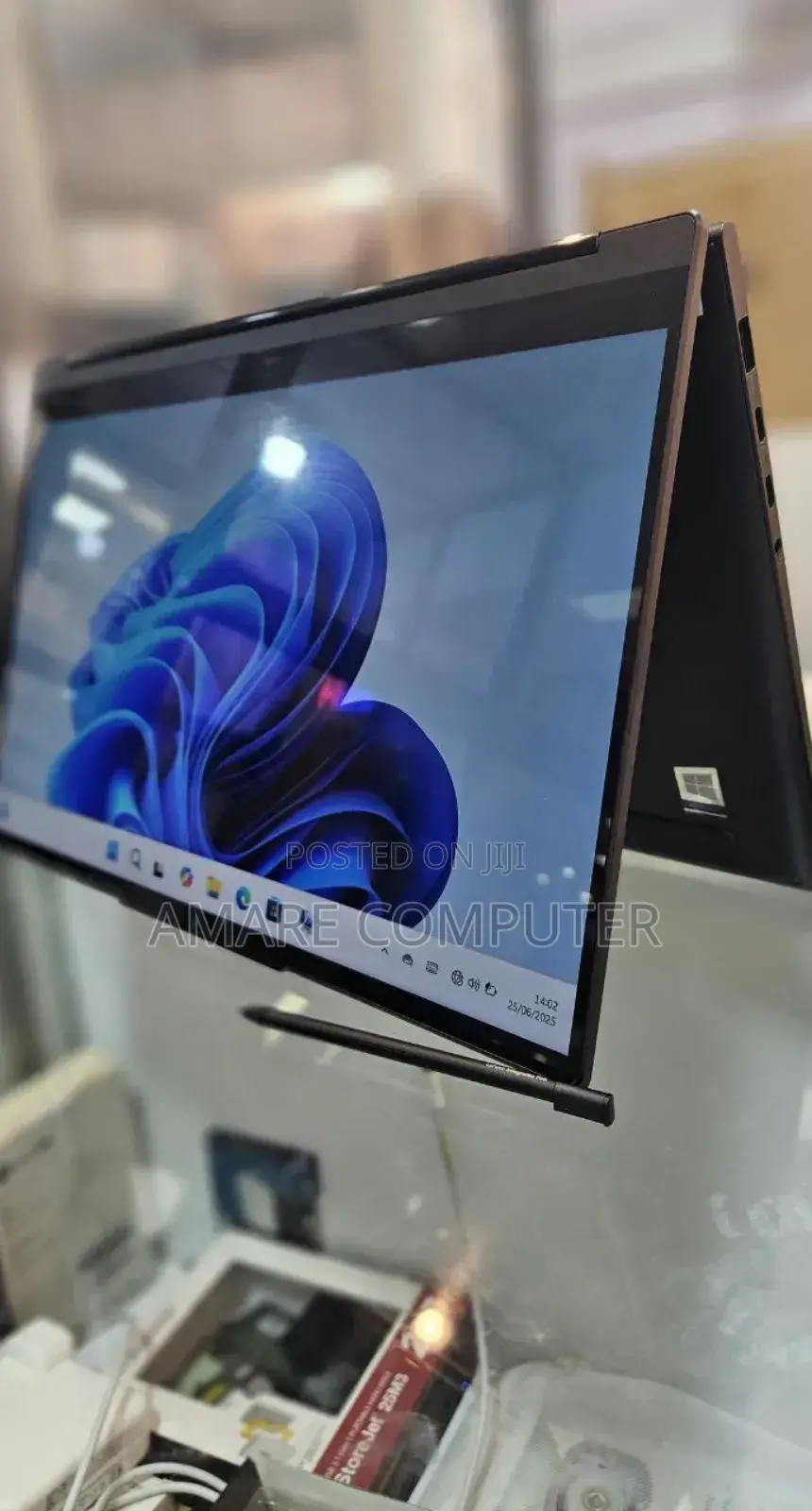 New Laptop Lenovo Yoga 9i 16GB Intel Core I7 SSD 512GB