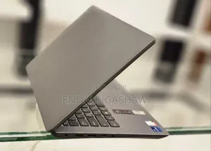 New Laptop Lenovo Ideapad 3 16GB Intel Core I7 SSD 512GB