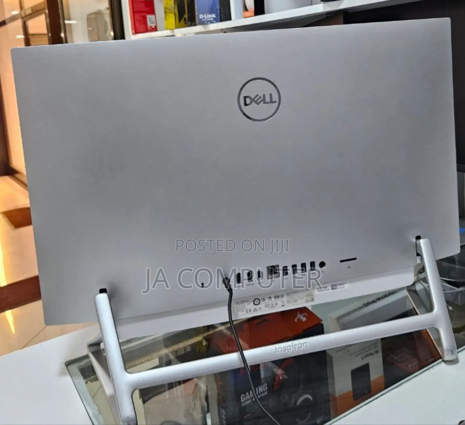 New Dell Inspiron 27 All-in-One 12GB Intel Core I7 SSD 512GB