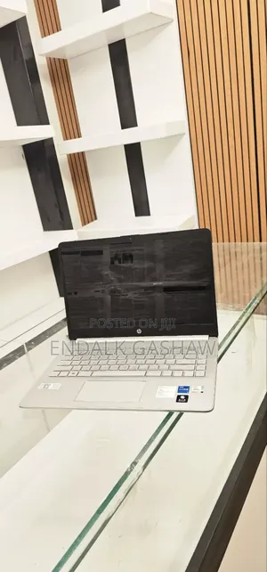 Photo - New Laptop HP Stream Notebook 8GB Intel Core I5 SSD 512GB