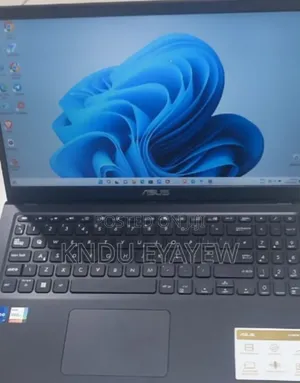 New Laptop Asus 16GB Intel Core I7 SSD 512GB