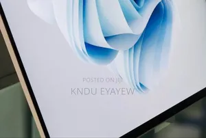 New Laptop Lenovo 12GB Intel Core I7 SSD 512GB