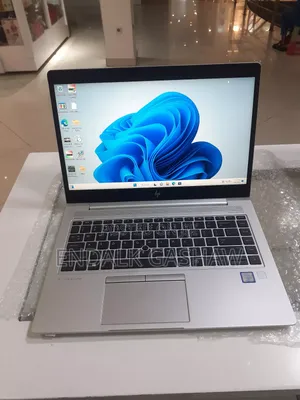 Photo - New Laptop HP EliteBook 840 16GB Intel Core I7 SSD 512GB
