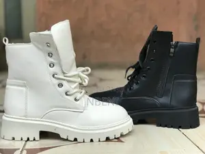 Women Boot’S Shoes