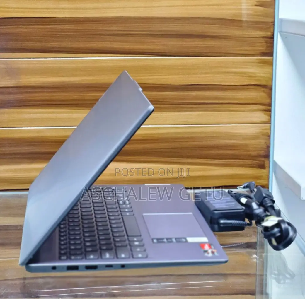 New Laptop Lenovo Ideapad 3 16GB AMD Ryzen 7 SSD 512GB