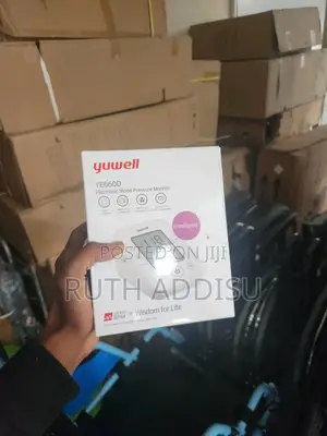 Photo - Yuwell Digital Blood Pressure Monitor腕表new Bp Monitor Medical段落bp New