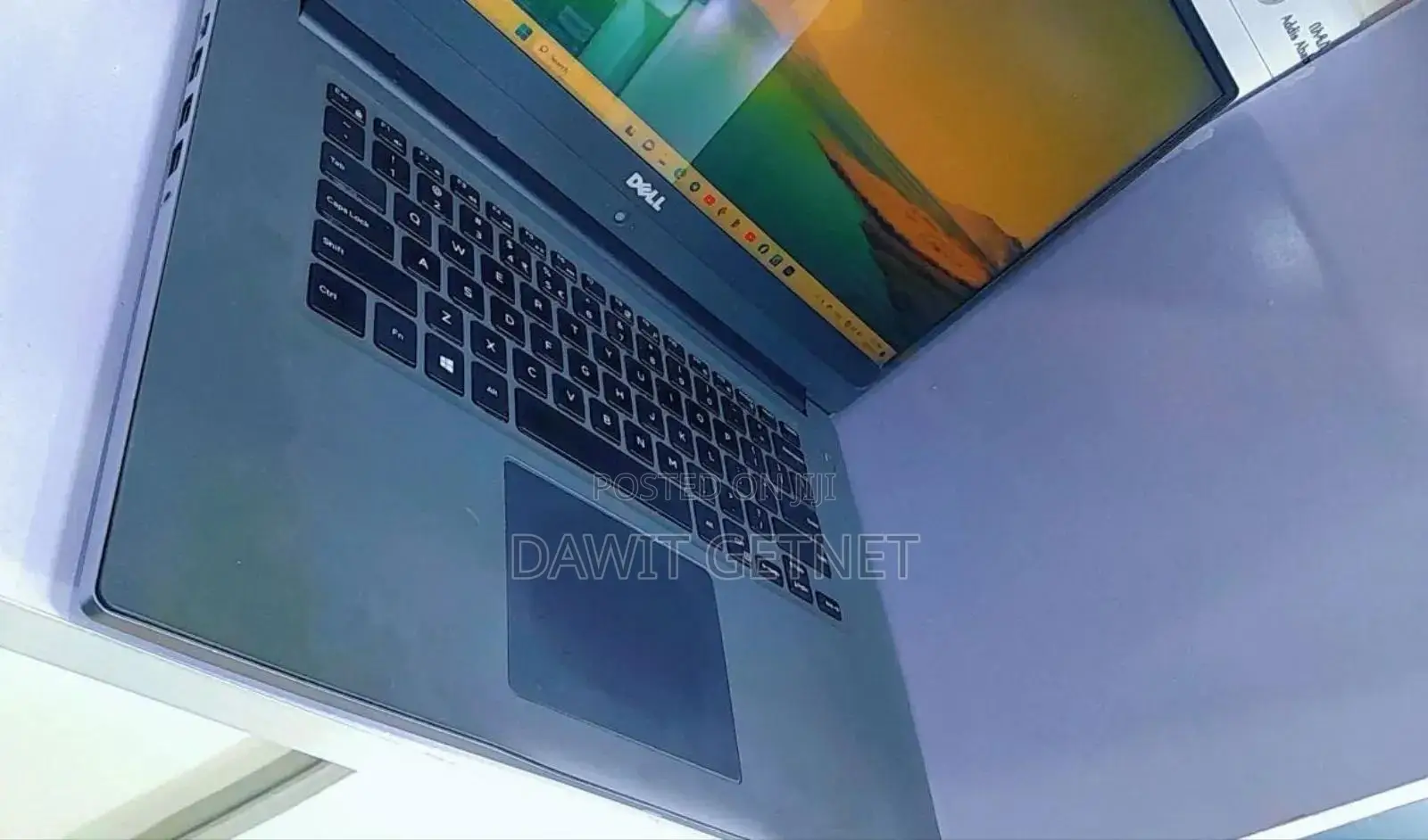 New Laptop Dell Inspiron 15 8GB Intel Core I5 HDD+SSD 1T