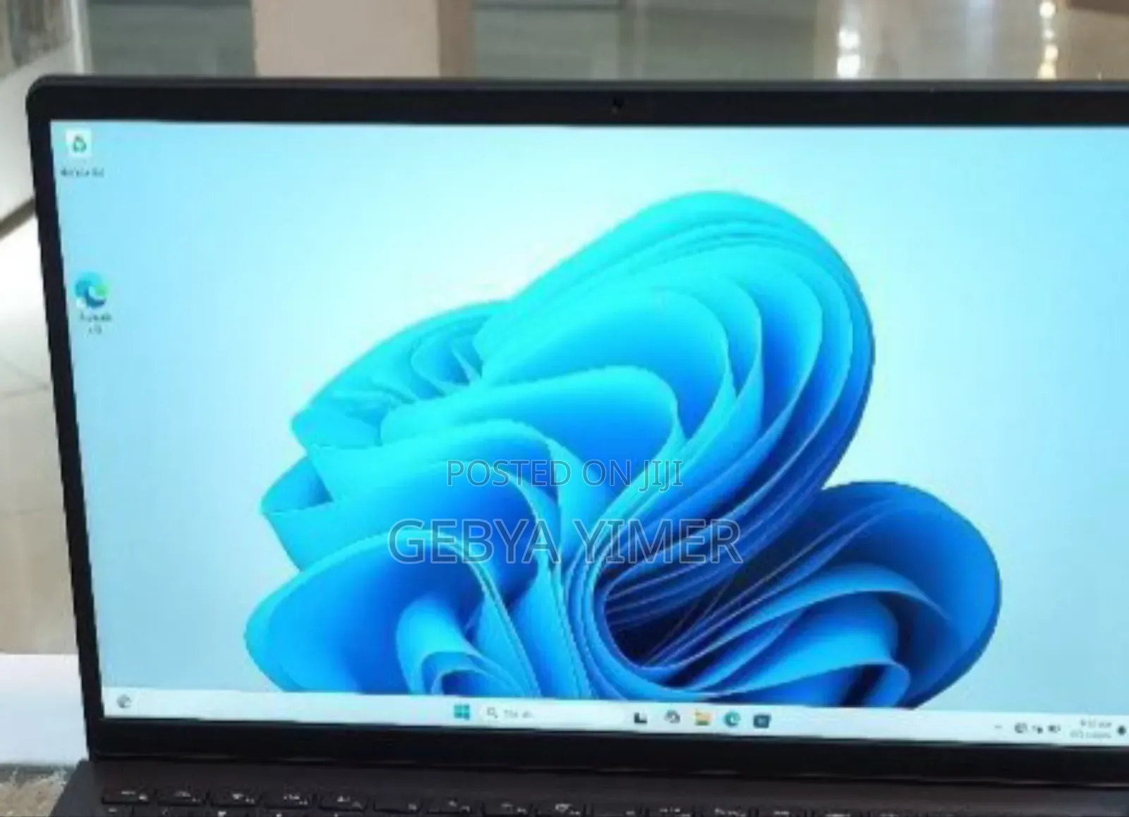 New Laptop Dell Latitude 3520 8GB Intel Core I5 SSD 1T