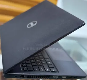 New Laptop Dell Vostro DVCI304 8GB Intel Core I3 HDD 500GB