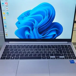 Photo - New Laptop Samsung 8GB Intel Core I5 SSD 256GB