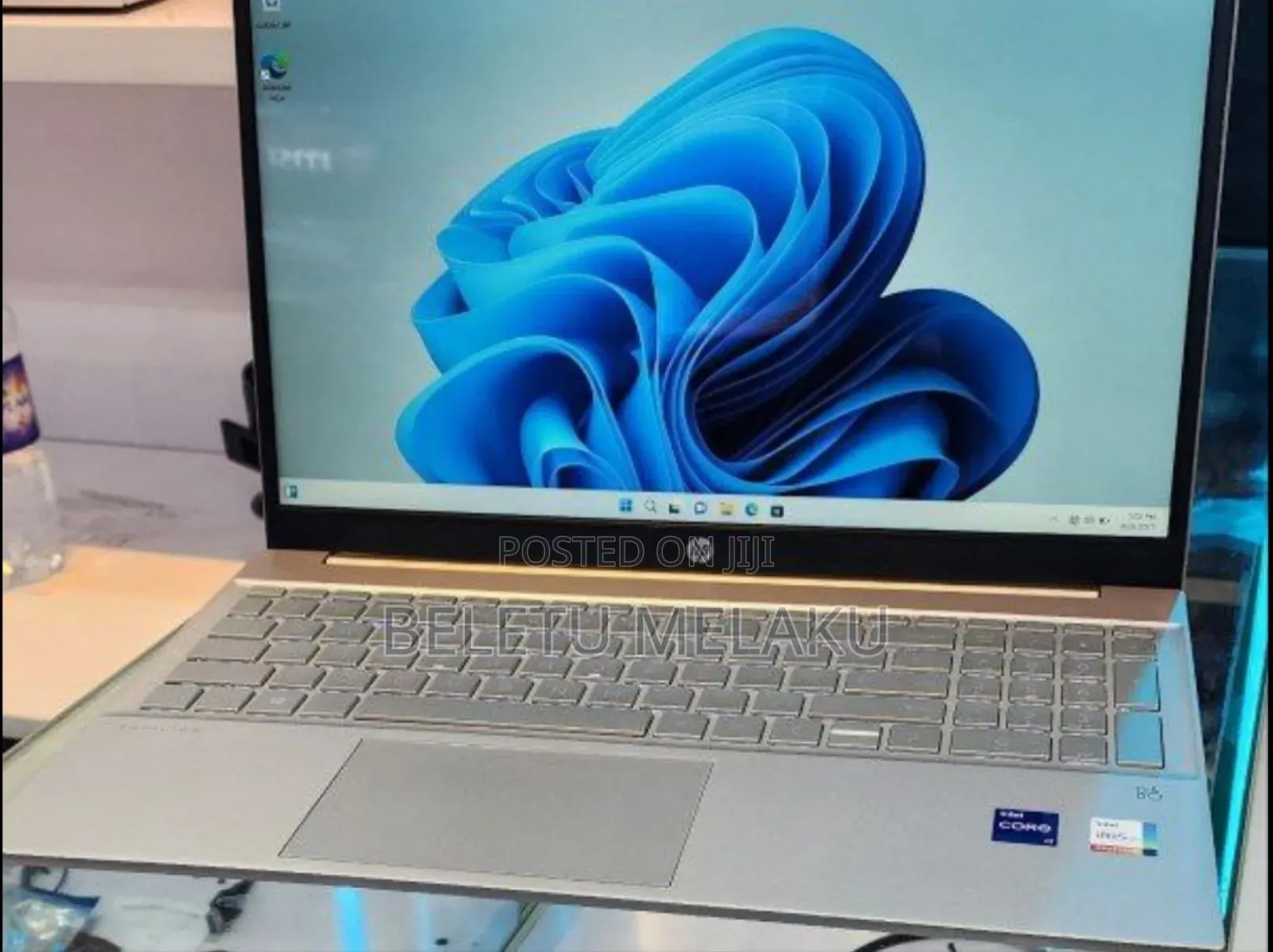 New Laptop HP Pavilion 15 8GB Intel Core i7 SSD 512GB