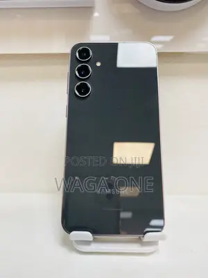 Photo - New Samsung Galaxy S23 FE 128 GB Gray