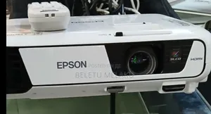 Epson Projector With Remote Model Name: Eb-x31 Hardware Interface