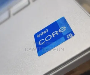 New Laptop HP Envy 13 16GB Intel Core I5 SSD 512GB