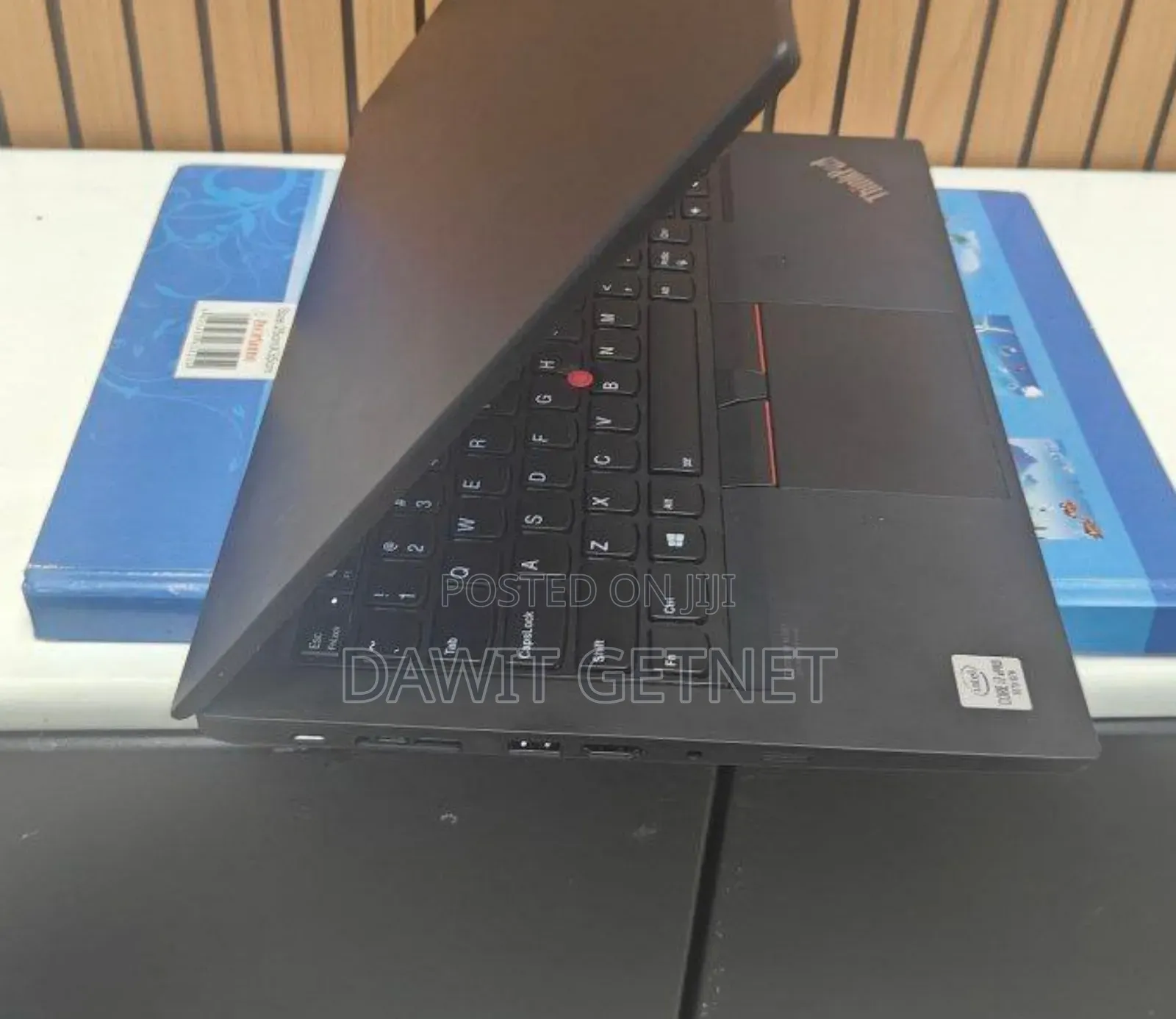New Laptop Lenovo ThinkPad T14s G4 16GB Intel Core i7 SSD 512GB