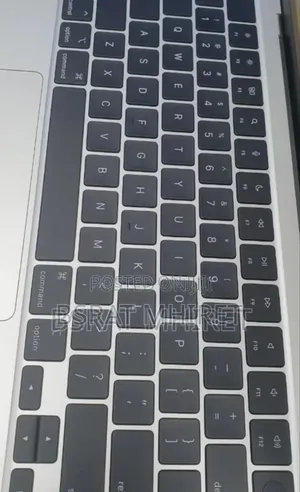 Photo - New Laptop Apple MacBook Air 2024 M3 13-inch 16GB Apple M3 SSD 512GB