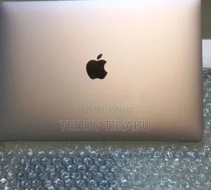 New Laptop Apple MacBook Air 2020 M1 8GB Apple M1 SSD 256GB