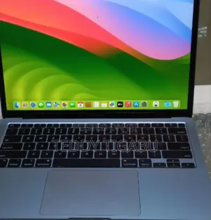 New Laptop Apple MacBook Air 2020 M1 8GB Apple M1 SSD 256GB