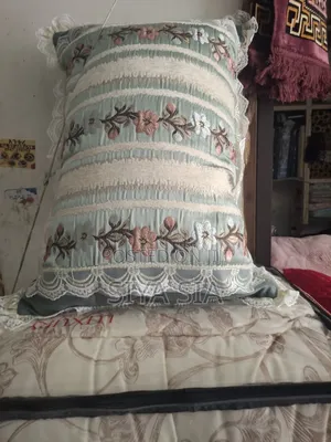 የዱባይ የትራስ ልብሶች